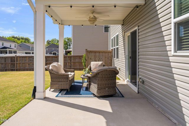 124 Willow Grove Lane, Fuquay Varina, NC 27526