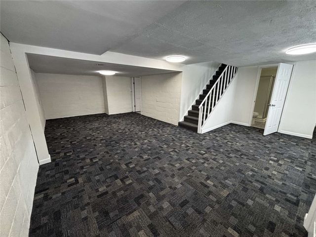 112 Greenwood Dr==, North Strabane, PA 15317