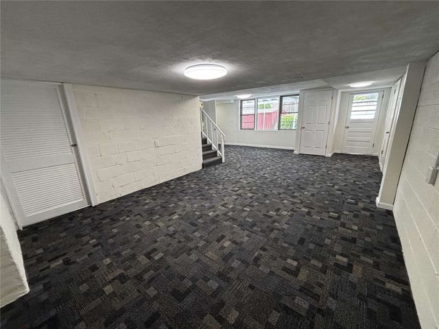 112 Greenwood Dr==, North Strabane, PA 15317