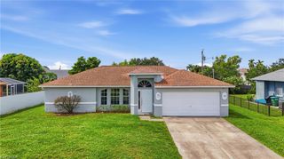 202 11th TER, Cape Coral, FL 33991