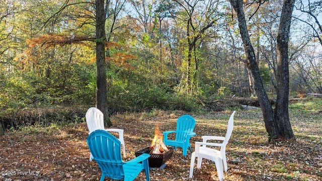 328 Oak Bluff Road, Kinston, NC 28504