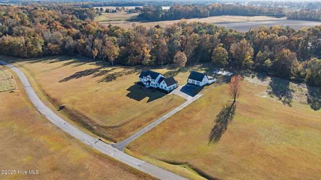 328 Oak Bluff Road, Kinston, NC 28504