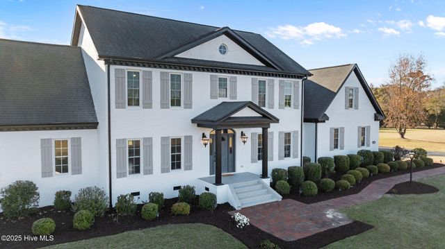 328 Oak Bluff Road, Kinston, NC 28504