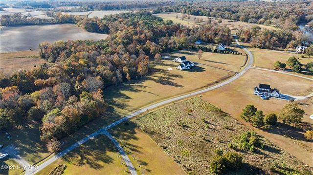 328 Oak Bluff Road, Kinston, NC 28504