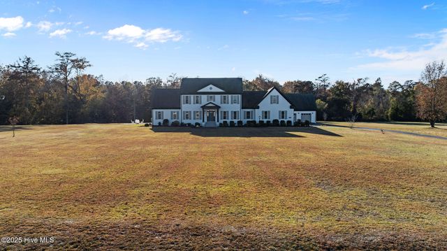 328 Oak Bluff Road, Kinston, NC 28504