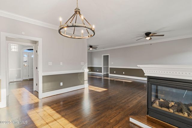 328 Oak Bluff Road, Kinston, NC 28504