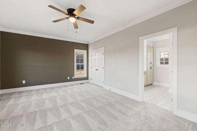 328 Oak Bluff Road, Kinston, NC 28504