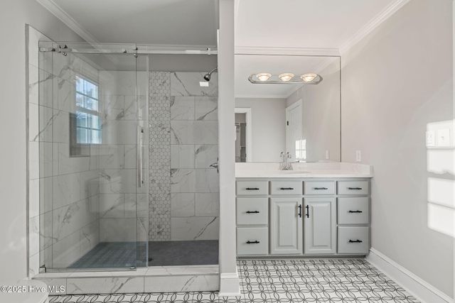 328 Oak Bluff Road, Kinston, NC 28504