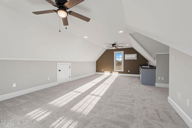 328 Oak Bluff Road, Kinston, NC 28504