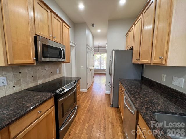 8523 Lindholm Drive, Huntersville, NC 28078