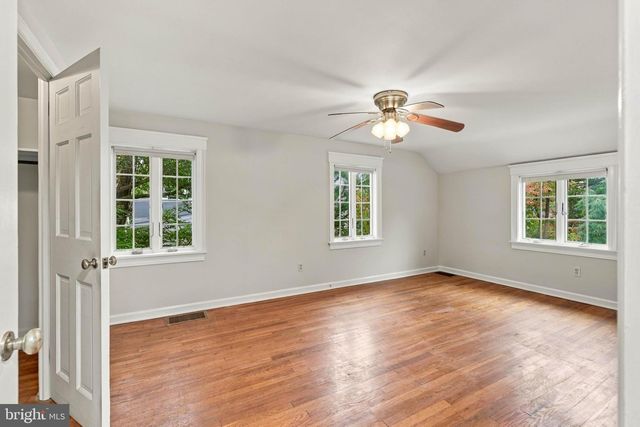 1525 CEDAR RD, Lancaster, PA 17601