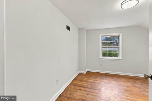 1525 CEDAR RD, Lancaster, PA 17601