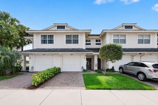 3028 NW 30th Ave, Oakland Park, FL 33311