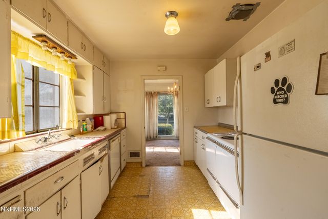 527 Marsh Avenue, Reno, NV 89509