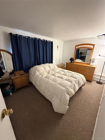 272 davenport, Lindenhurst, NY 11757