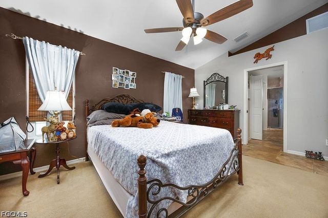 469 NE 1st PL, Cape Coral, FL 33909