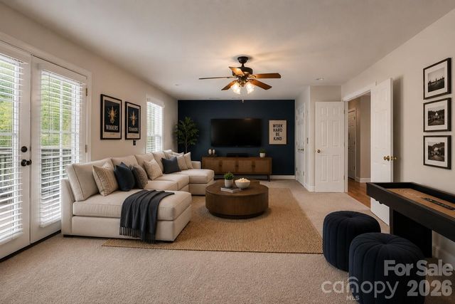 2055 Solway Lane, Charlotte, NC 28269