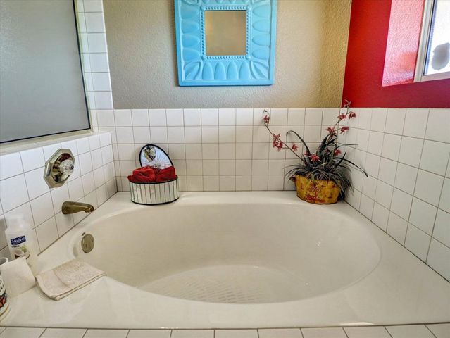 9840 Warwick Drive, Desert Hot Springs, CA 92240