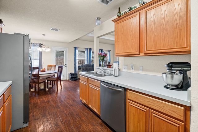 717 Rambling Court, Granbury, TX 76049