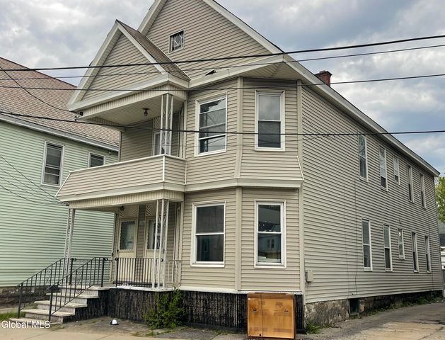 1013 Chrisler Avenue, Schenectady, NY 12303