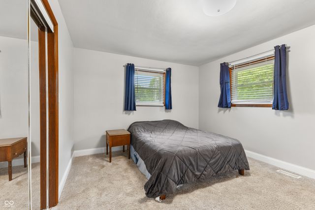 10751 N Rainbow Lane, Mooresville, IN 46158