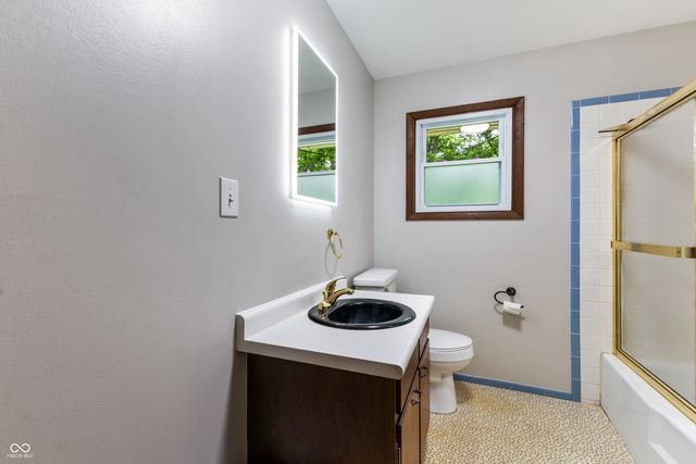10751 N Rainbow Lane, Mooresville, IN 46158