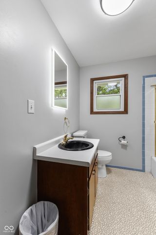10751 N Rainbow Lane, Mooresville, IN 46158