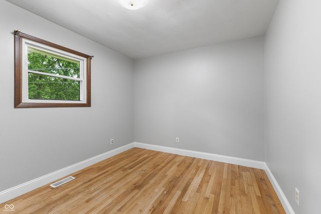 10751 N Rainbow Lane, Mooresville, IN 46158