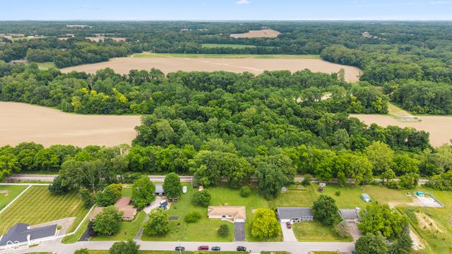 10751 N Rainbow Lane, Mooresville, IN 46158