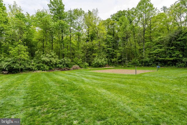 522 YELLOW HILL RD, Narvon, PA 17555