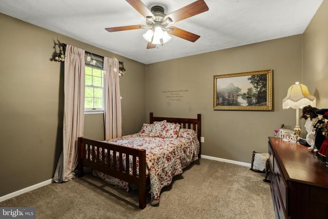 522 YELLOW HILL RD, Narvon, PA 17555