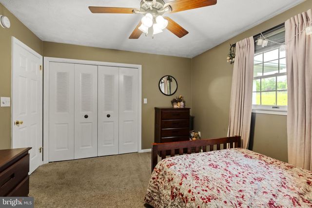 522 YELLOW HILL RD, Narvon, PA 17555