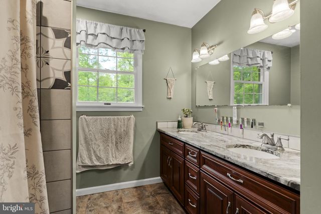 522 YELLOW HILL RD, Narvon, PA 17555