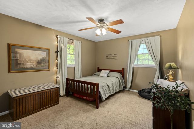 522 YELLOW HILL RD, Narvon, PA 17555
