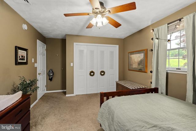 522 YELLOW HILL RD, Narvon, PA 17555