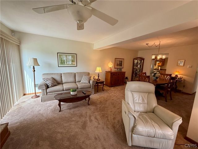 376 Summerhaven Drive North, Manlius, NY 13057
