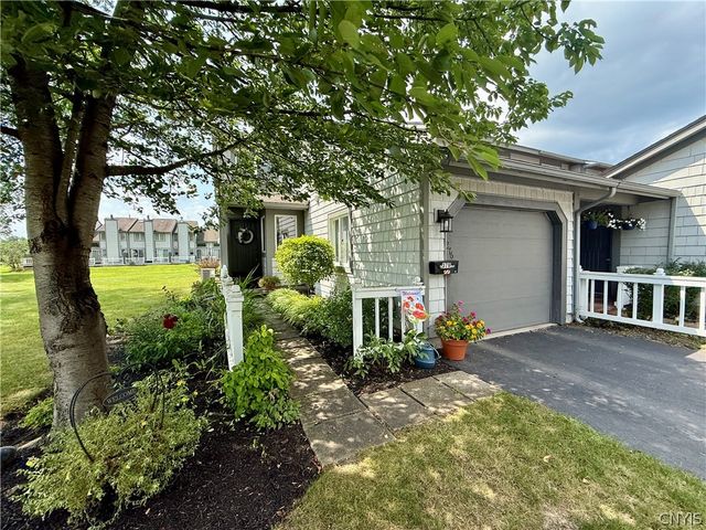 376 Summerhaven Drive North, Manlius, NY 13057
