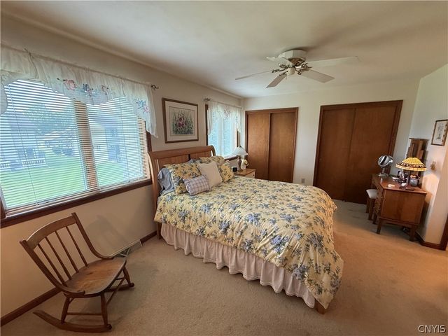 376 Summerhaven Drive North, Manlius, NY 13057