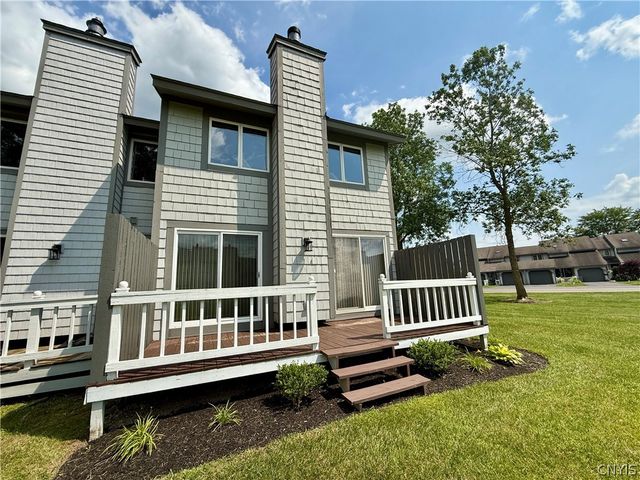 376 Summerhaven Drive North, Manlius, NY 13057