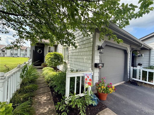 376 Summerhaven Drive North, Manlius, NY 13057