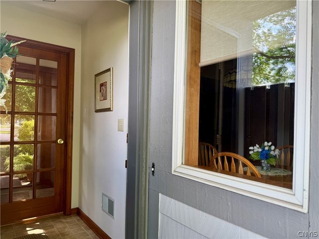 376 Summerhaven Drive North, Manlius, NY 13057