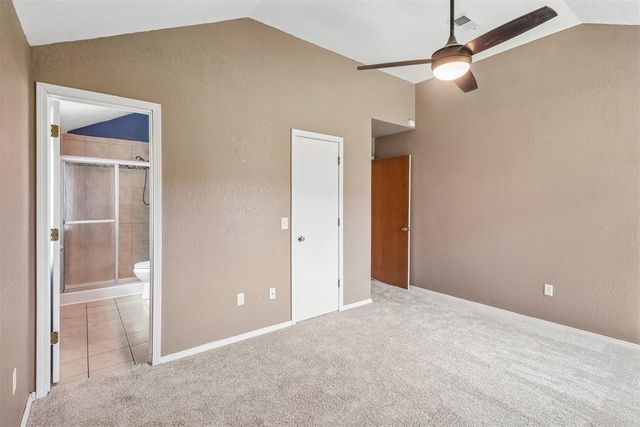 1924 Oakwood East Boulevard, Midwest City, OK 73130