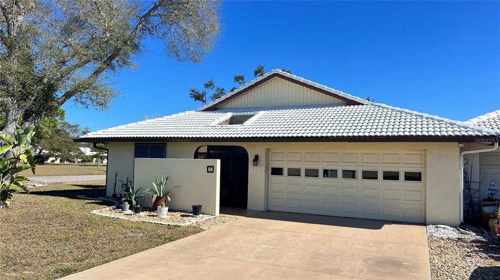 20 IDLE SANDS DRIVE, Venice, FL 34293