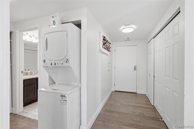 250 E Harbortown Drive 404, Detroit, MI 48207
