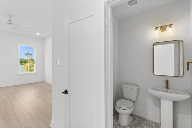 9605 Valeca Drive, Houston, TX 77075
