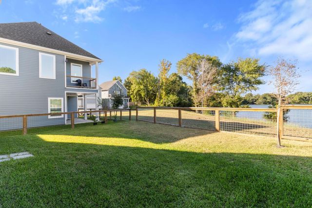 9605 Valeca Drive, Houston, TX 77075