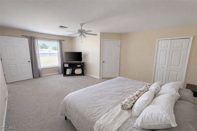 3602 NE 12th CT, Cape Coral, FL 33909