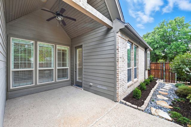 700 Silver Lake Drive, Keller, TX 76248