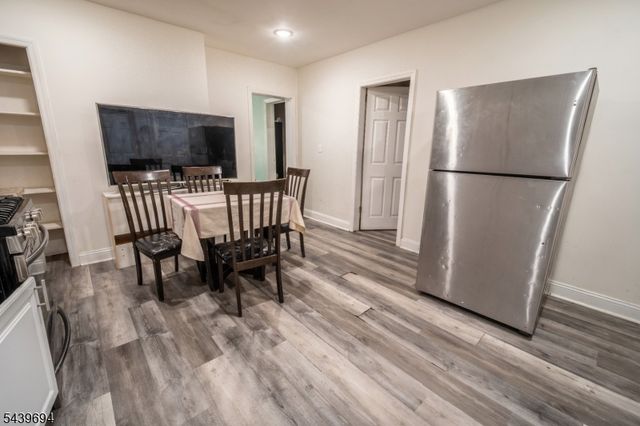62 Highland St, Paterson City, NJ 07524