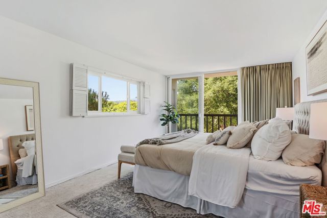 1032 Fairway Road, Santa Barbara, CA 93108